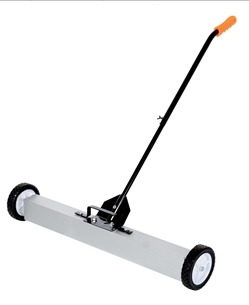 Aluminum Magnetic Sweeper Handle Release 32 In. x 39 In. x 31 In. 30 Lb. Capacity - MFSR-36